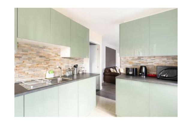 Treetops Flat3 Hall Green B28 Birmingham Eksteriør bilde